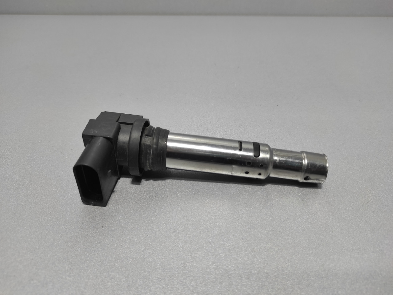 DIJELOVI BOMBINA SKODA FABIA > 07-10 036905715E