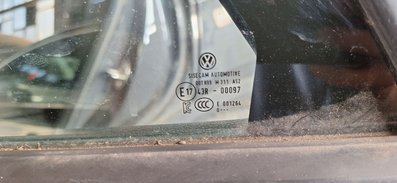 DIJELOVI STAKLO VW T-ROC > 17- 1.0