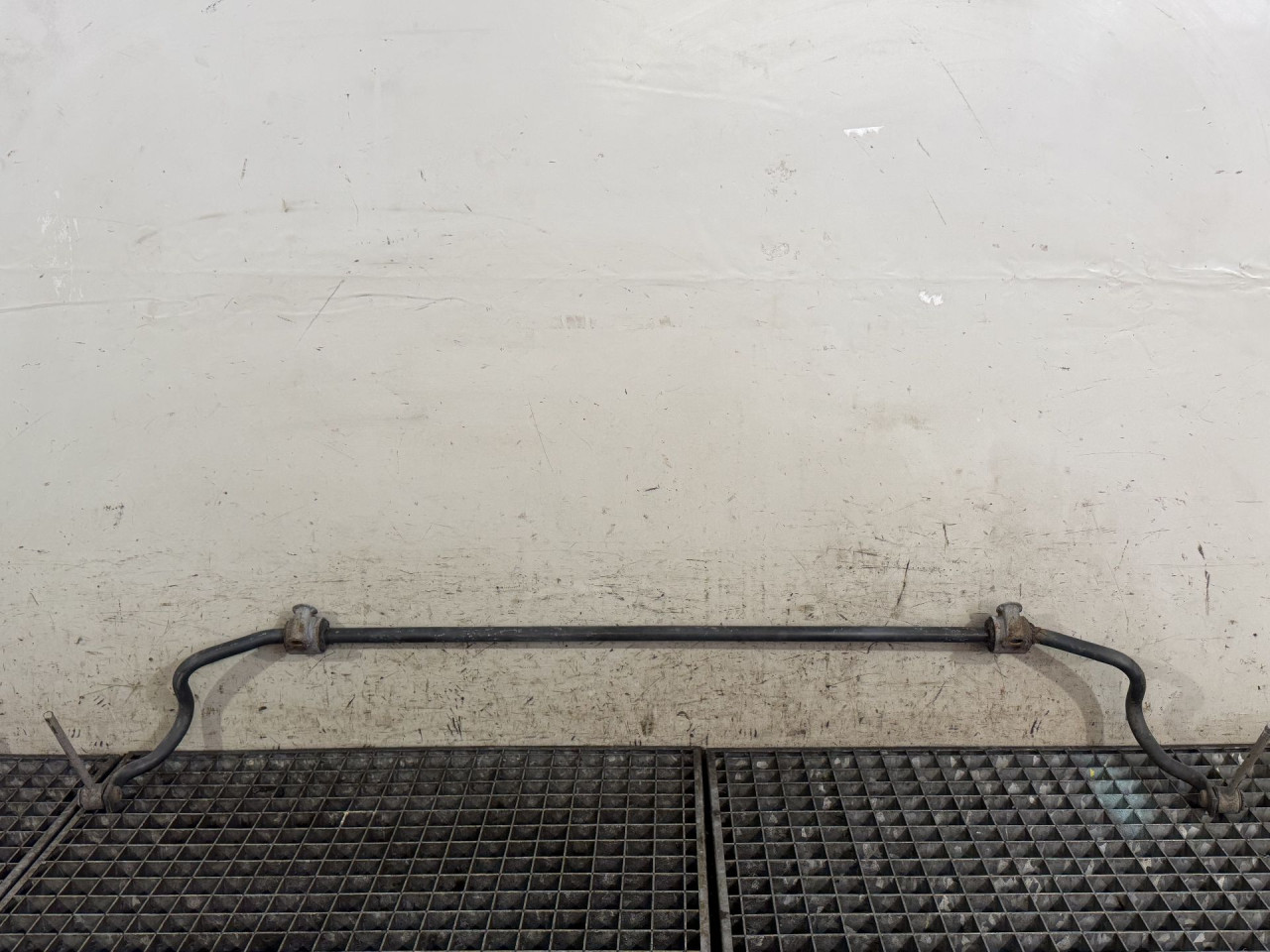 BALANS STANGA MERCEDES E KLASA (W213/S213) > 16-23 2133264500