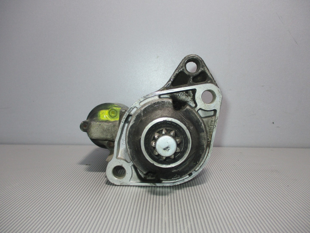 DIJELOVI ALNASER VW GOLF 4 > 97-03 020911023F