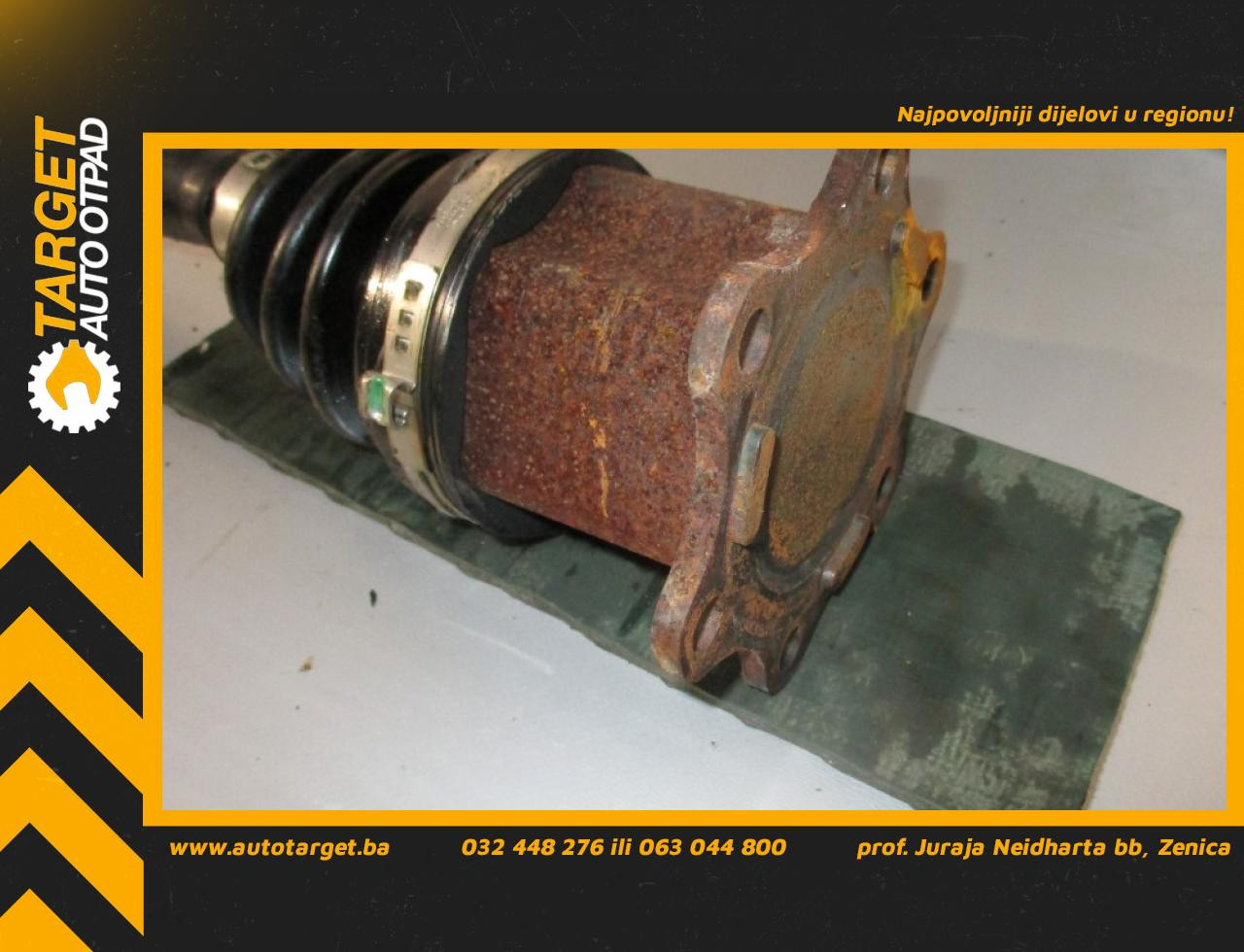 DIJELOVI POLUOSOVINA AUDI A4 (B7) > 04-07 8E0407272AR