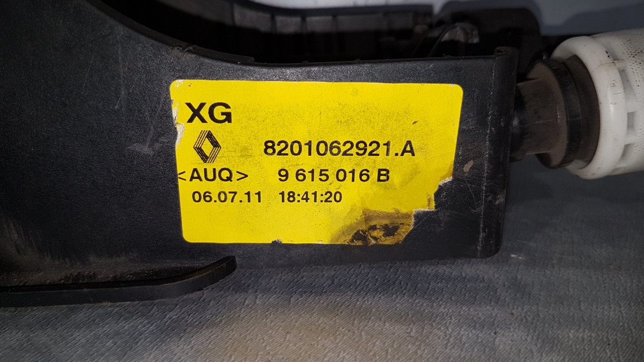 SALTEBLA RENAULT MEGANE > 12-14 8201062921A