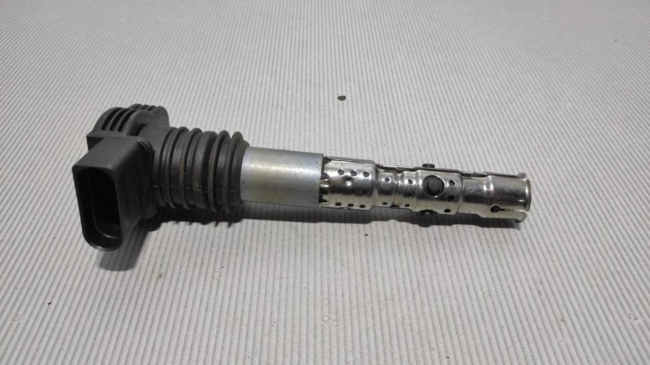 DIJELOVI BOMBINA SEAT LEON > 99-05 06B905115L