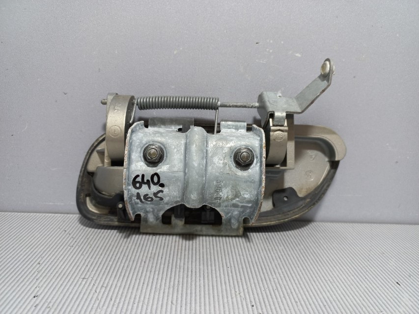 DIJELOVI RUCKA VRATA VOLVO V70 > 05-07 9159640RH