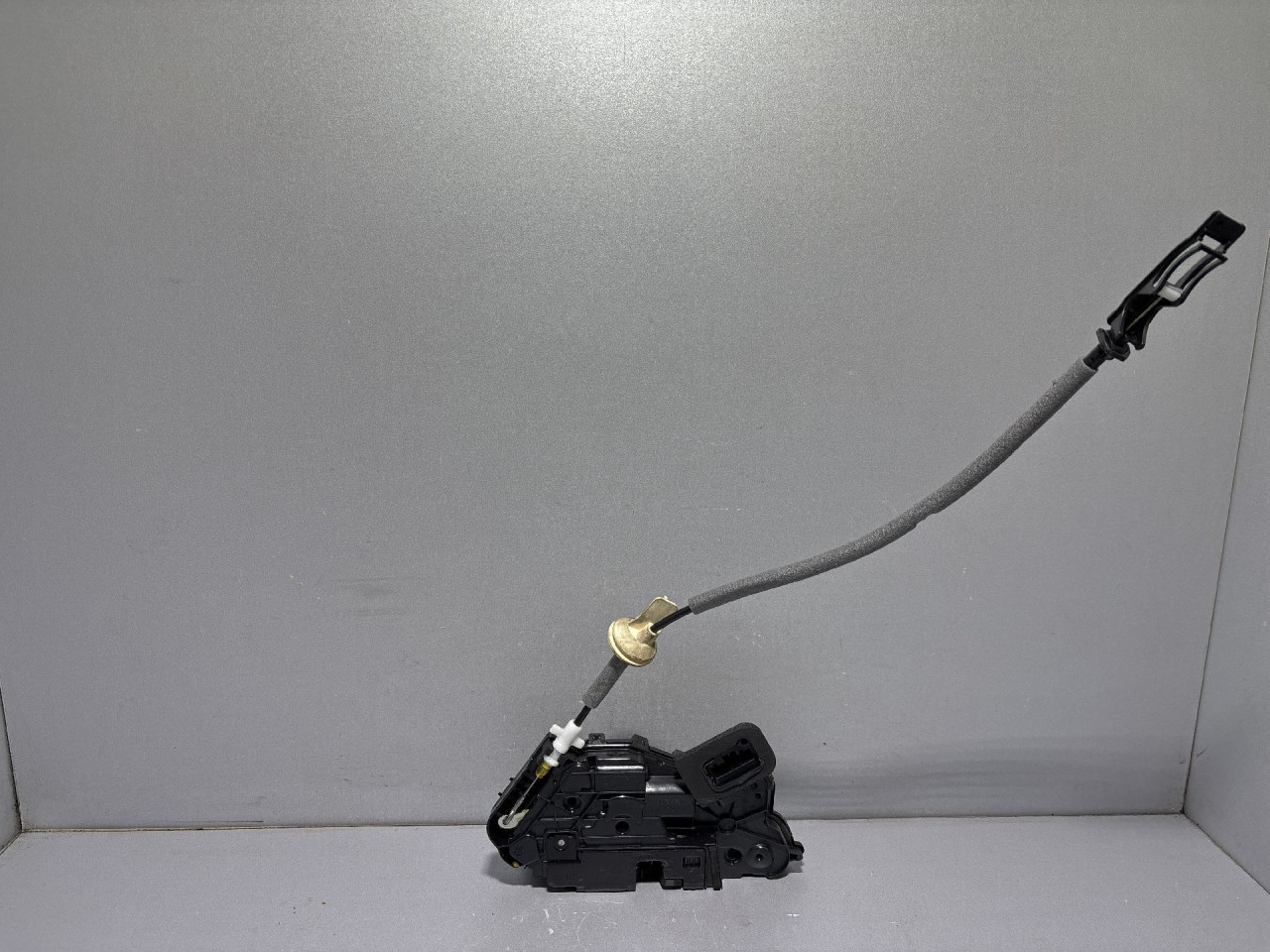 DIJELOVI BRAVA VRATA VW TIGUAN > 16-20 5NC837016B