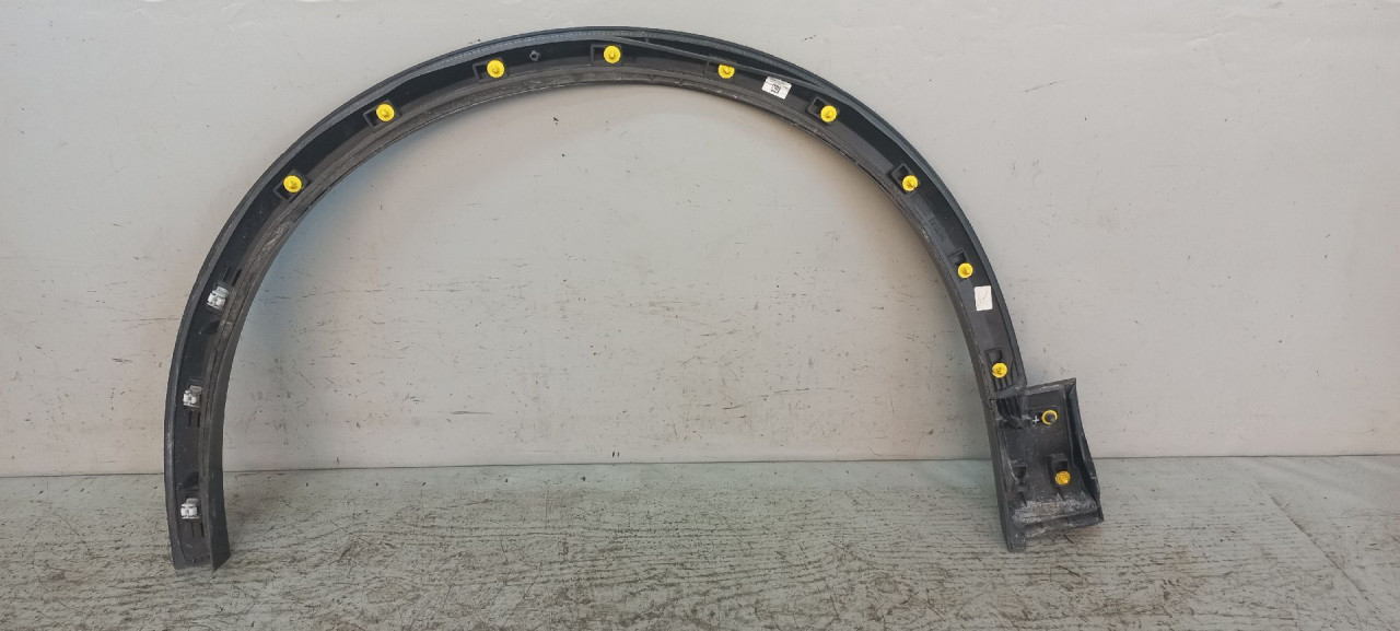 DIJELOVI RUB BLATOBRANA AUDI Q8 > 18- 4M8853026E