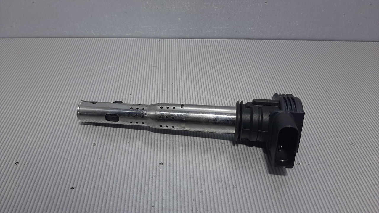DIJELOVI BOMBINA AUDI A4 (B8) > 07-11 07K905715F