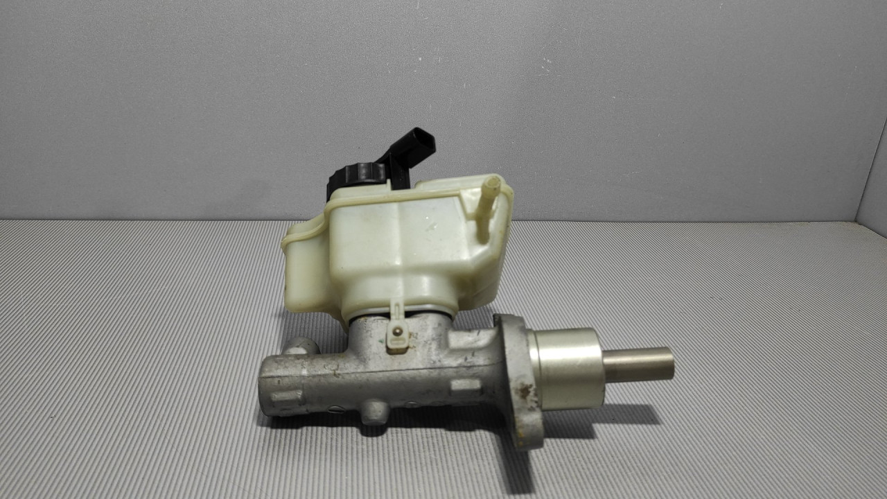 GLAVNI KOCIONI CILINDAR AUDI A3 > 03-08 1K1611301C