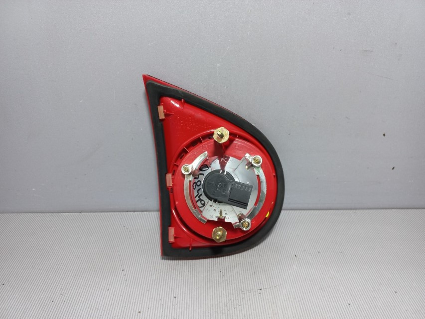 DIJELOVI STOP SVJETLO VW GOLF 5 > 03-08 1K6945094E