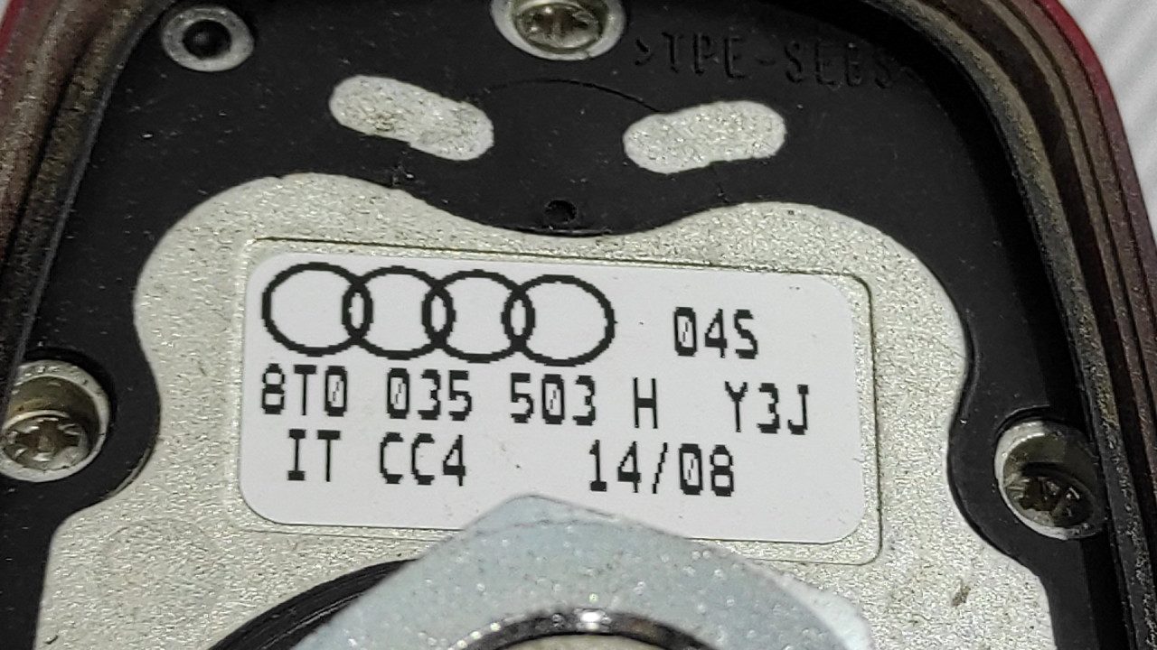 ANTENA AUDI A5 (8T) SPORTBACK > 11-17 8T0035503H