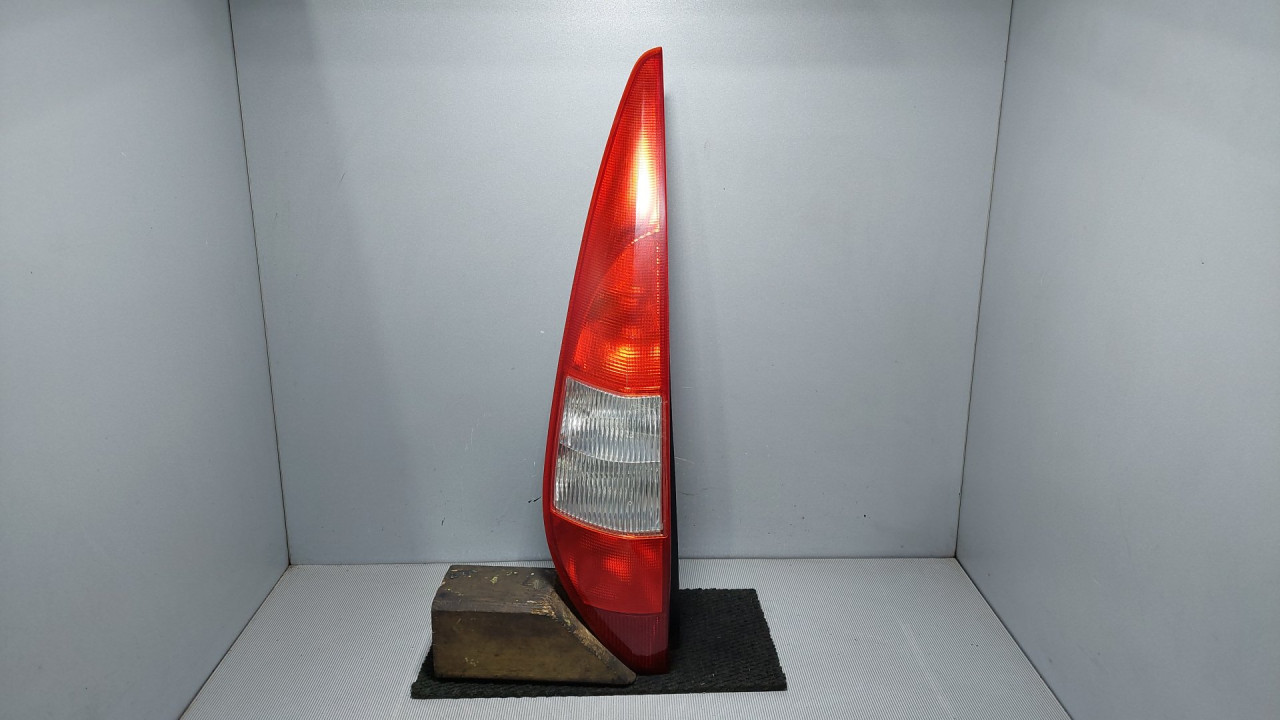 STOP SVJETLO FORD MONDEO > 00-03 1S7113405C