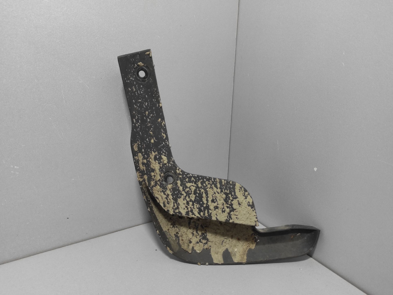 POKLOPAC NA BLATOBRANU NISSAN QASHQAI > 18-21 638504EA0