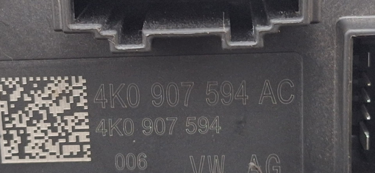 DIJELOVI ELEKTRONIKA MODUL AUDI Q5 (FY) > 17 - 20  4K0907594