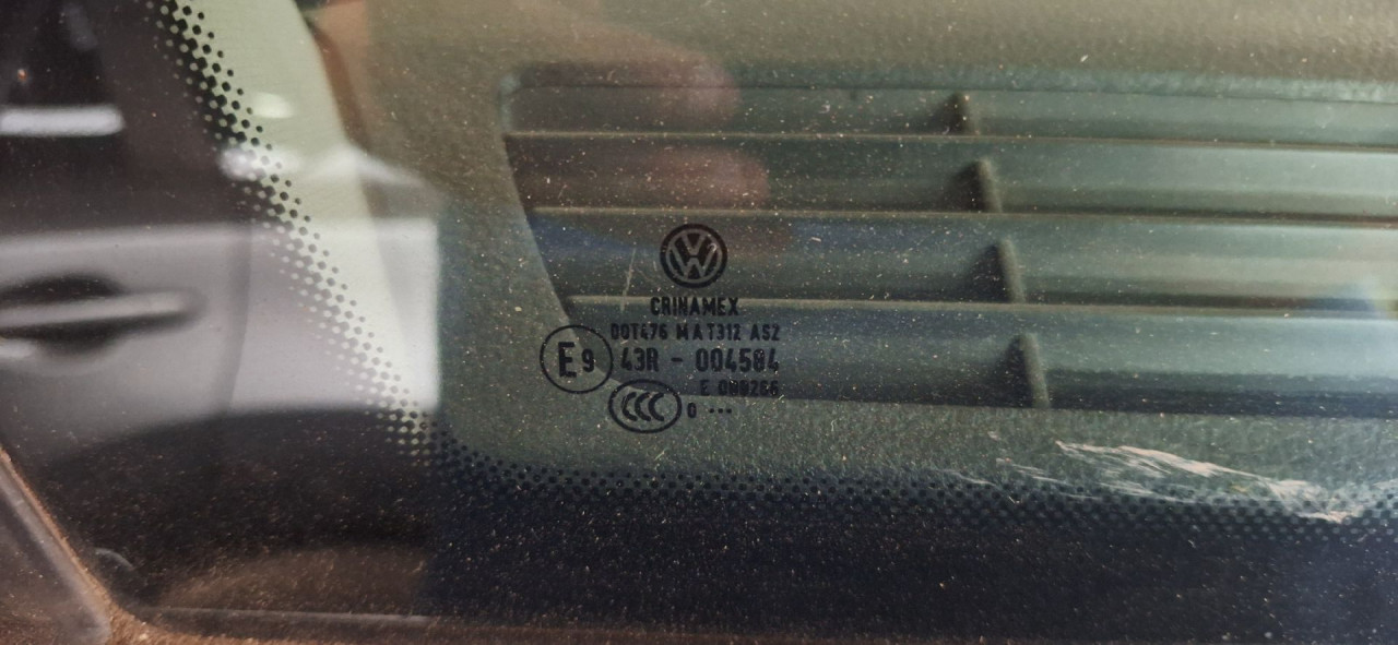 DIJELOVI STAKLO VW GOLF 6 SW > 09-13 1.6