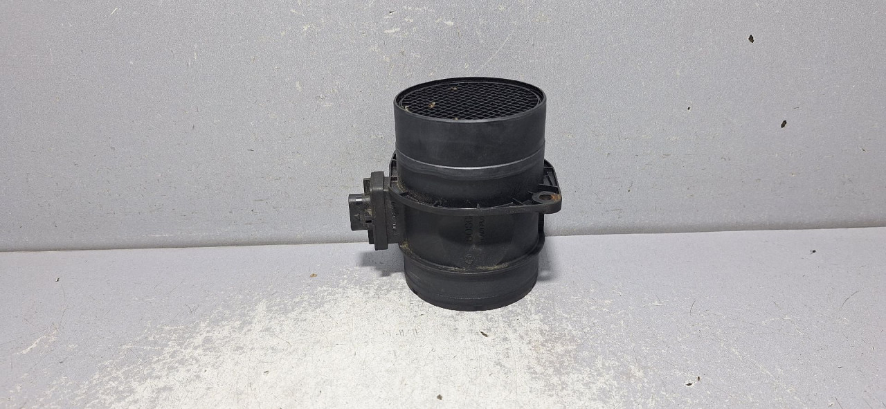 DIJELOVI PROTOK ZRAKA VW TIGUAN > 11-15 03L906461A