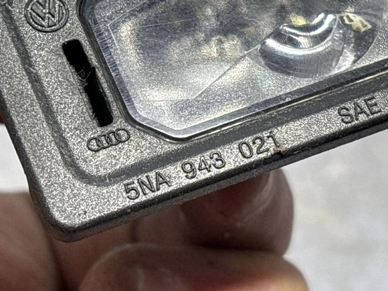 RASVJETA TABLICA SKODA OCTAVIA > 19- 5NA943021