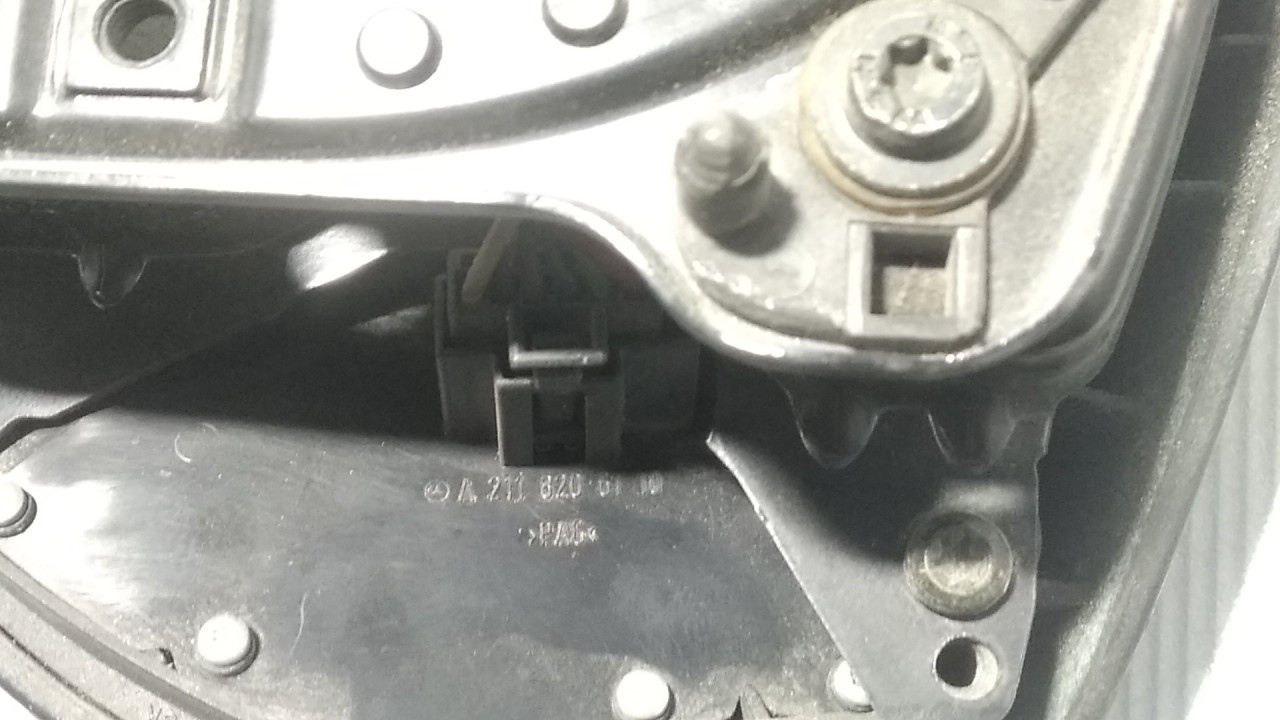 AIRBAG VOLANA MERCEDES E KLASA (W211) > 02-07 A21182061