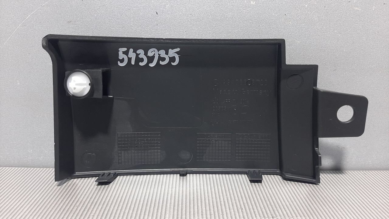 PLASTIKA BRANIKA MERCEDES SPRINTER > 18- A9108803700