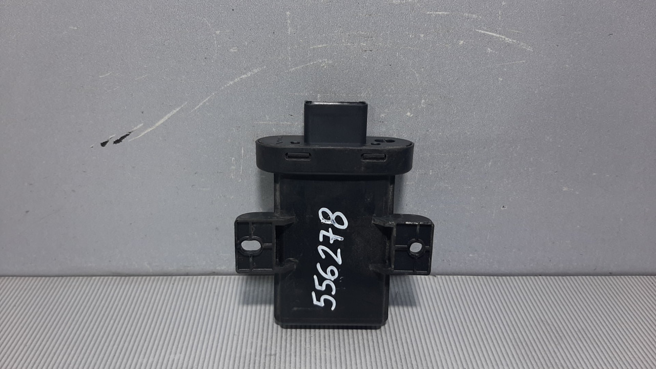 DIJELOVI BALAST FARA VOLVO V70 > 08-11 30782783AB