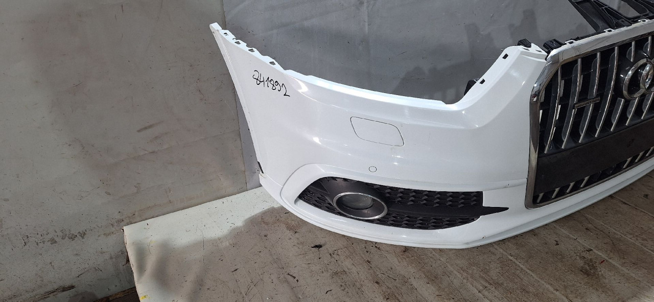 DIJELOVI BRANIK AUDI Q3 > 11-15 8U0807437D