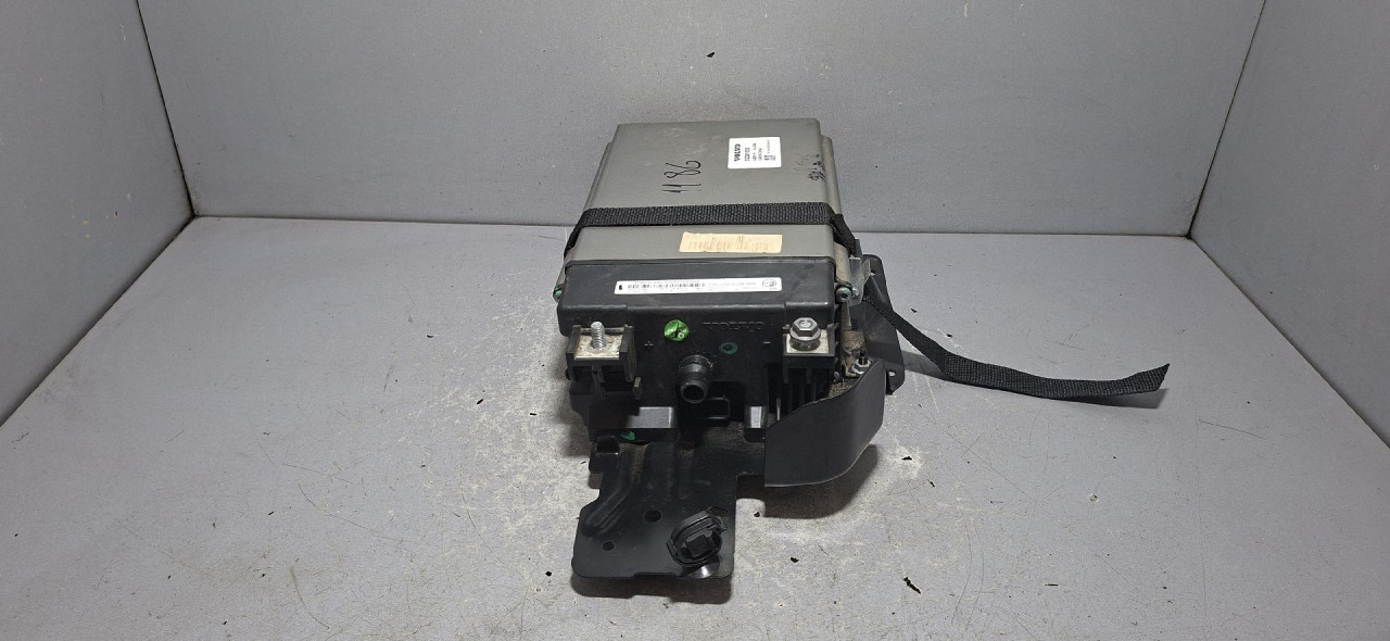 DIJELOVI BATERIJA VOLVO XC60 > 17- 32301105