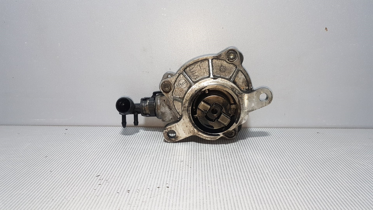 VAKUM PUMPA RENAULT LAGUNA > 01-05 8200102535