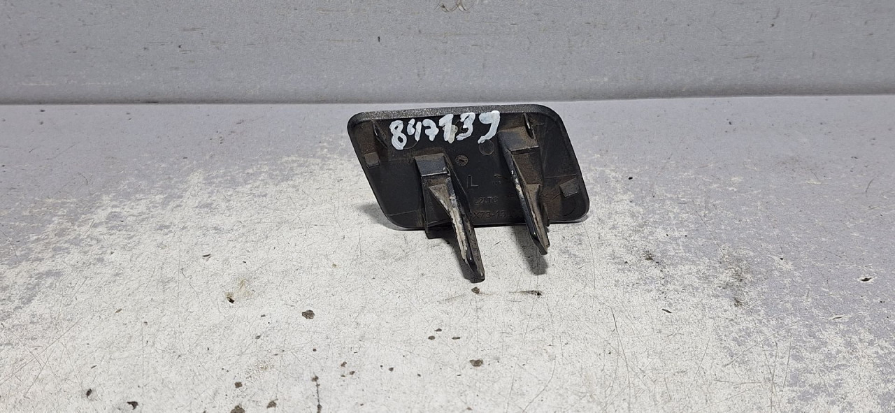 PLASTIKA BRANIKA JAGUAR XE (X760) > 15 -  GX7313L019A