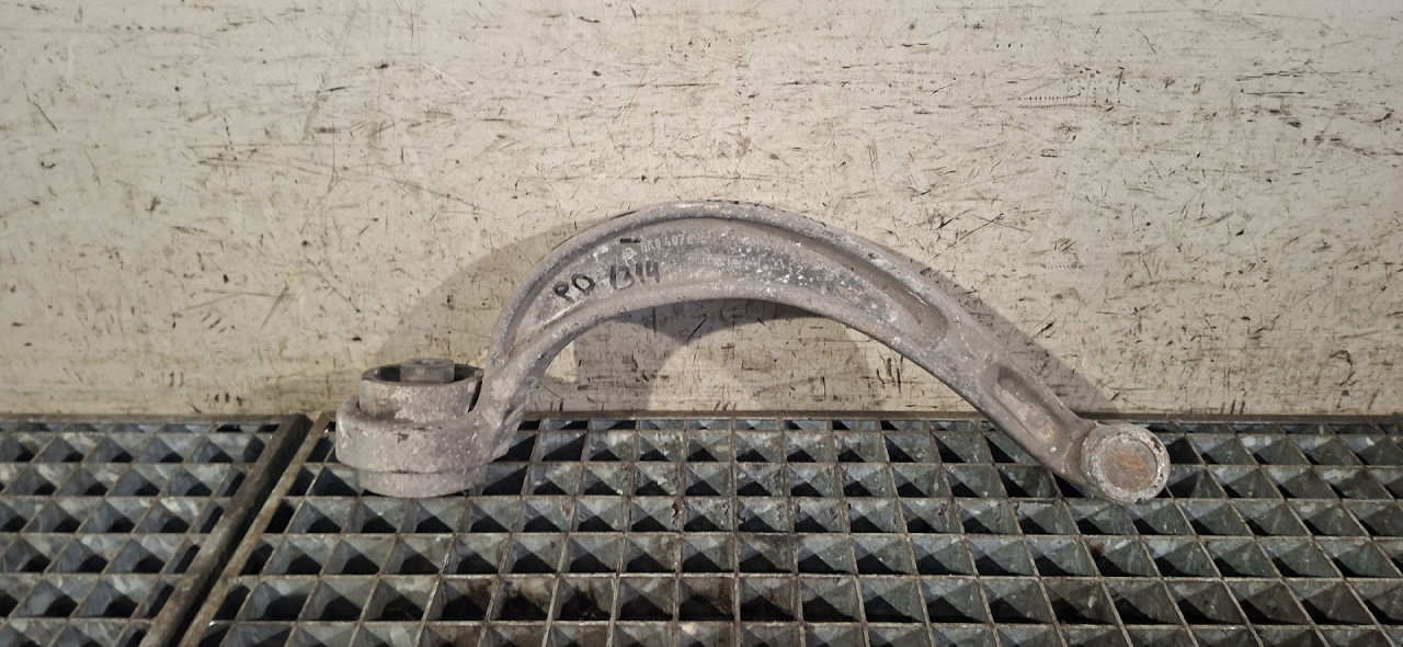 DIJELOVI RAME AUDI A4 (B8) > 12-15 8K0407696J