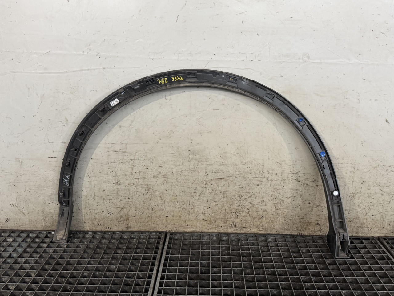 DIJELOVI RUB BLATOBRANA AUDI Q5 (FY) > 17 - 20  3.0 80A853817B