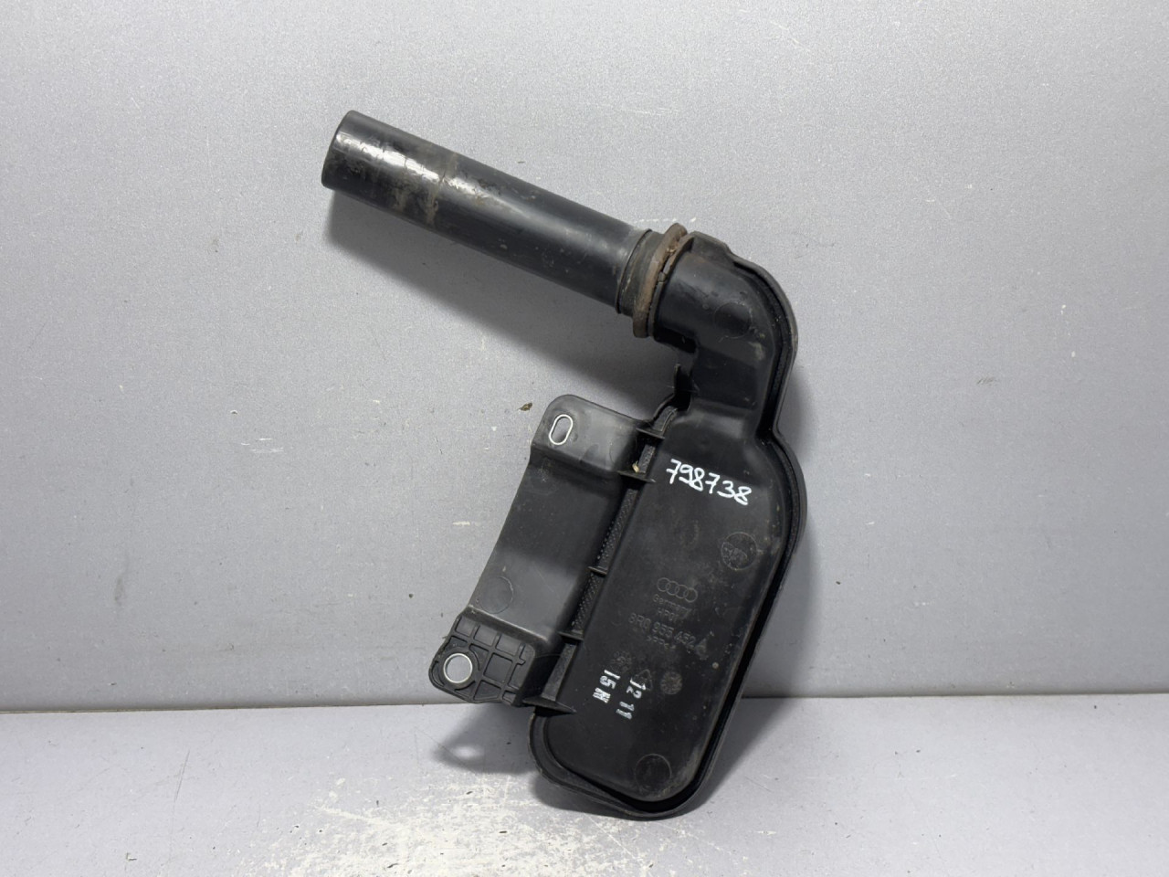 DIJELOVI CRIJEVO AUDI Q5 > 12-16 3.0 8R0955452A