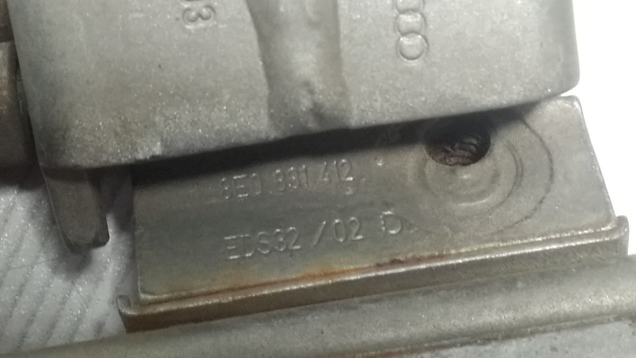 DIJELOVI BAGLAMA AUDI A4 (B6) > 00-04 8E0831412