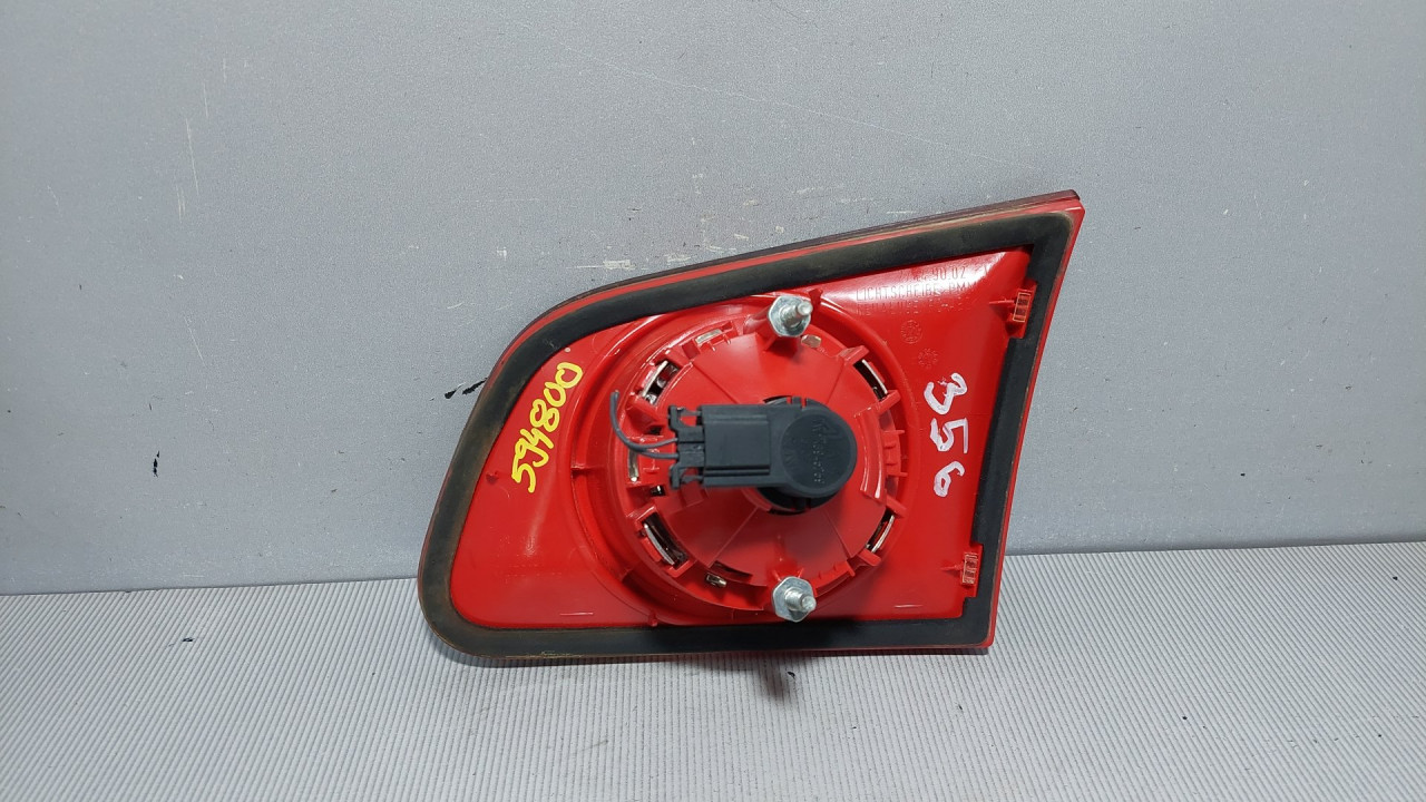 STOP SVJETLO VW PASSAT B6 > 05-10 3C994509307S