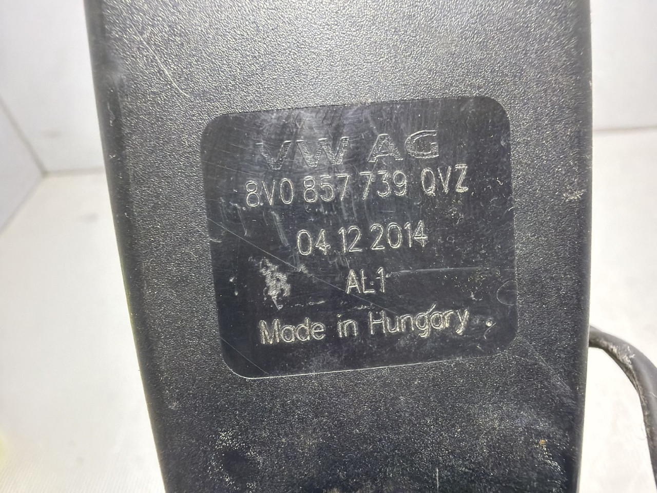 DIJELOVI ISPALJIVAC VW PASSAT B8 > 14-19 1.6 8V0857739