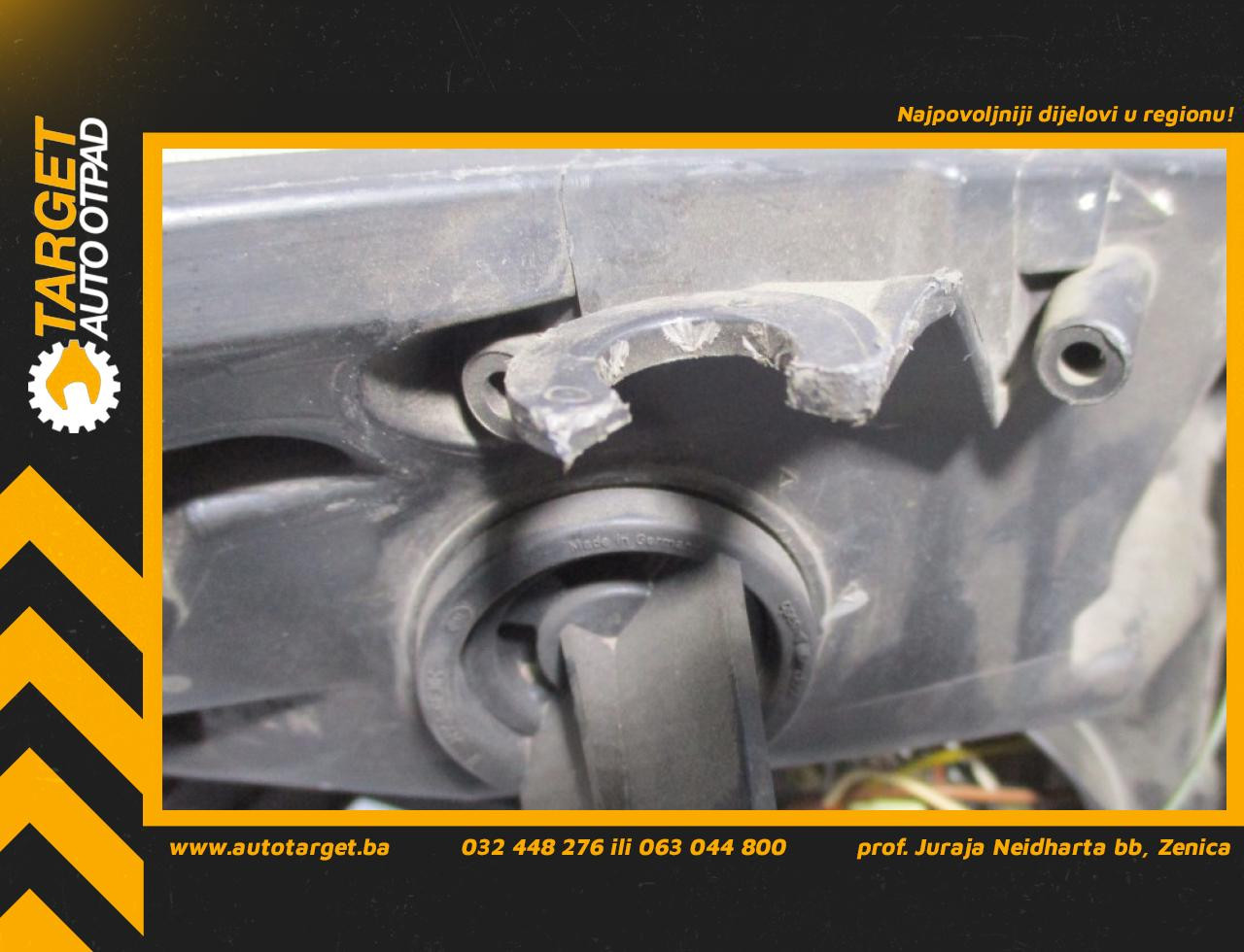 DIJELOVI FAR RENAULT SCENIC > 99-03 RN031013