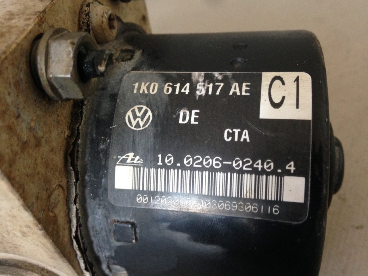 ABS ELEKTRONIKA VW GOLF 5 > 03-08 1K0907379AC 1K0614517