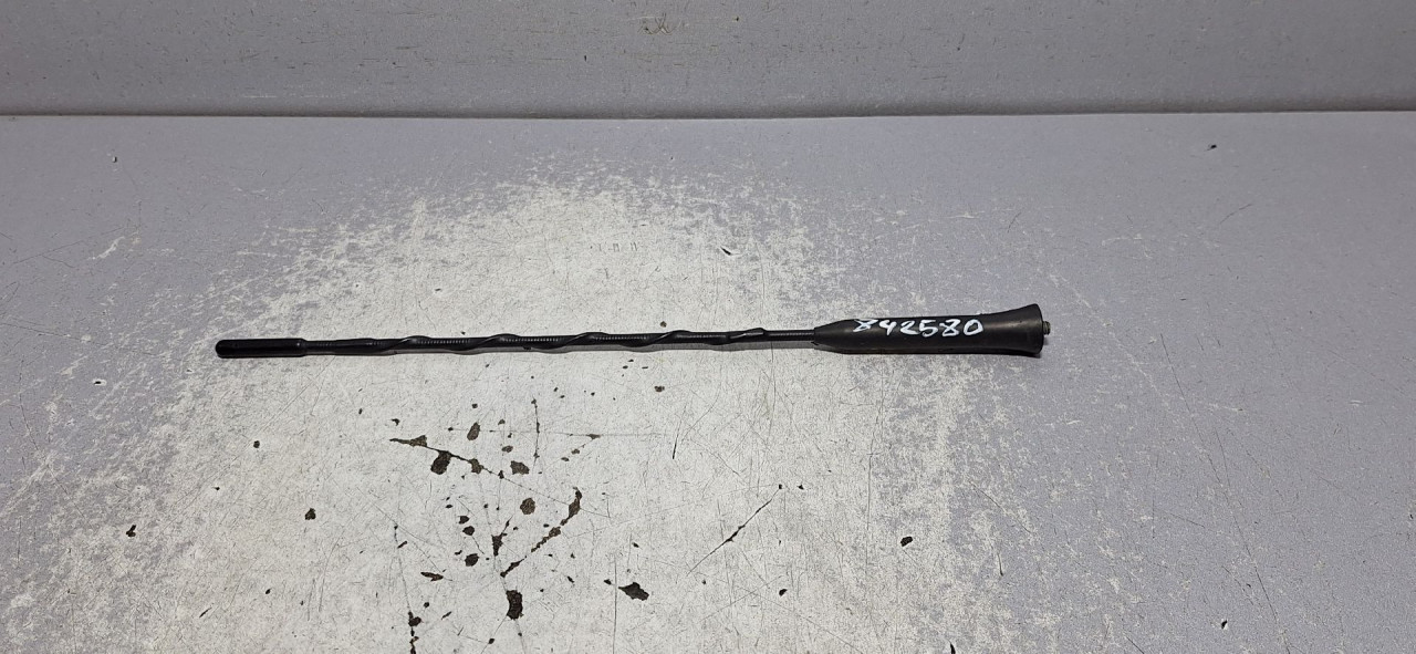 DIJELOVI ANTENA OPEL ASTRA J > 12-15 13288180