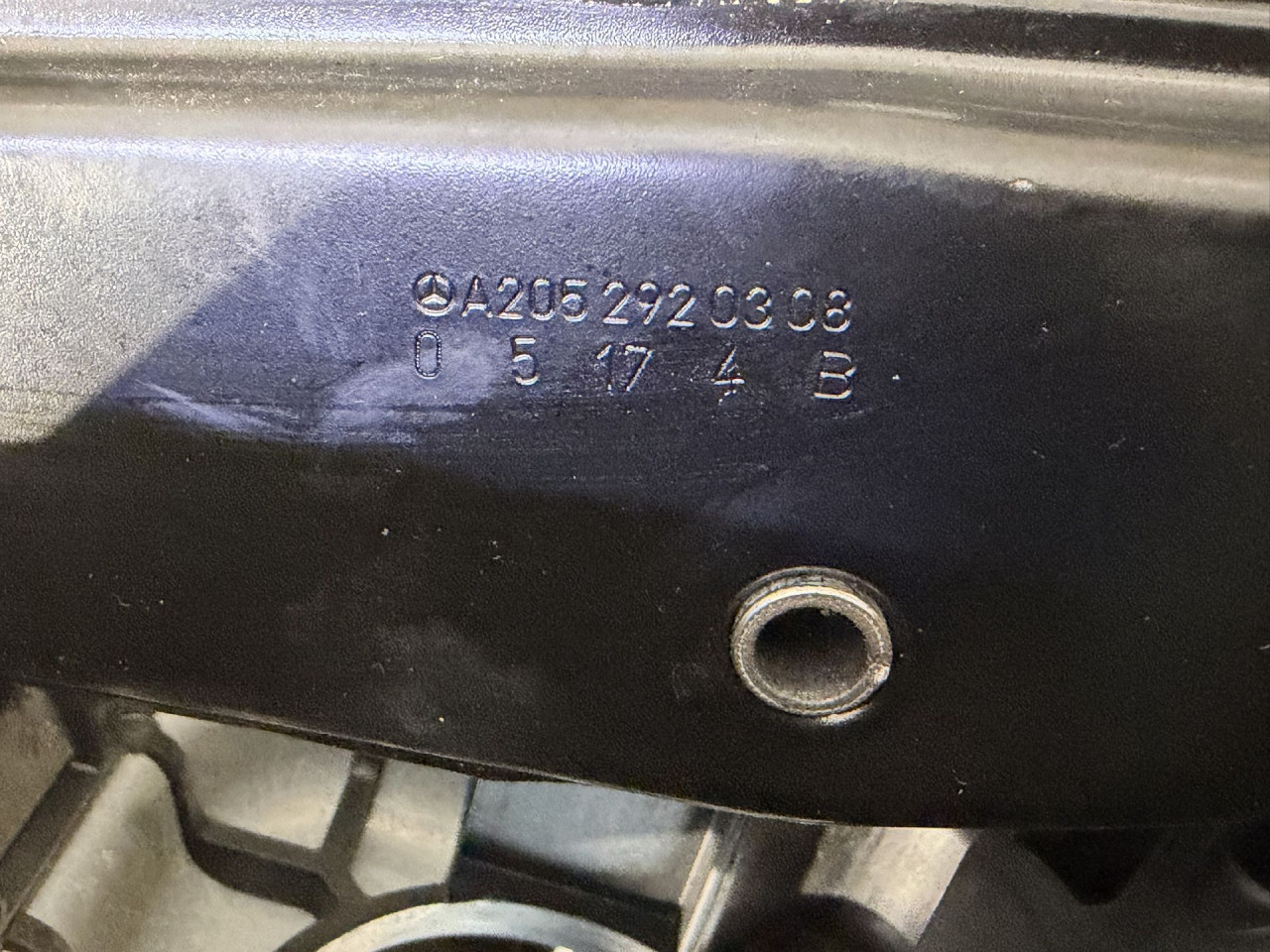 PAPUCICA KOCNICE MERCEDES E KLASA (W213/S213) > 16-23 A2052920308