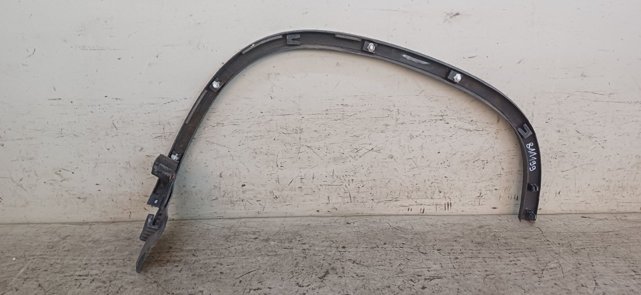 DIJELOVI RUB BLATOBRANA VW TIGUAN > 11-15 5N0854820C