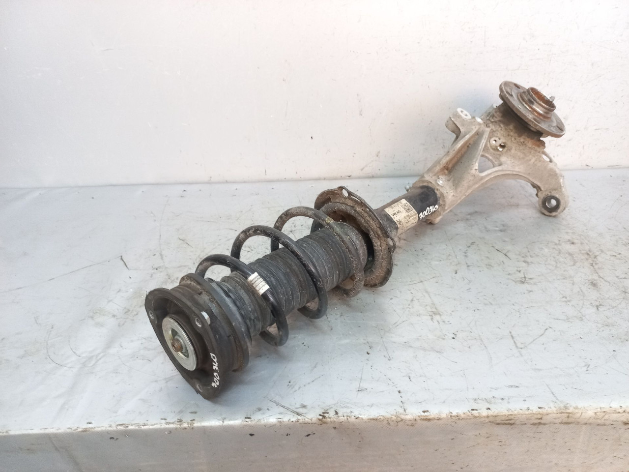 DIJELOVI AMORTIZER VW PASSAT B8 > 14- 3Q0413031BN