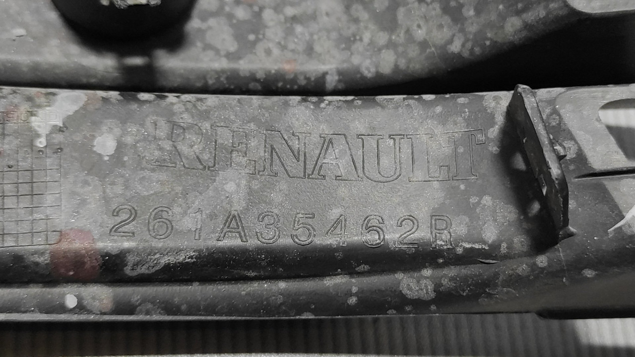 DIJELOVI RESETKA BRANIKA RENAULT CAPTUR > 13-17 261A35462R