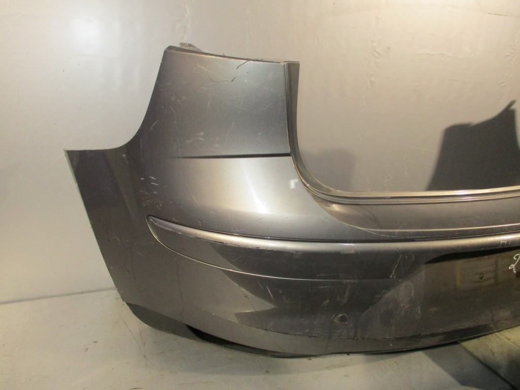 BRANIK SEAT ALTEA > 04-09 ST320010 5P0807421B