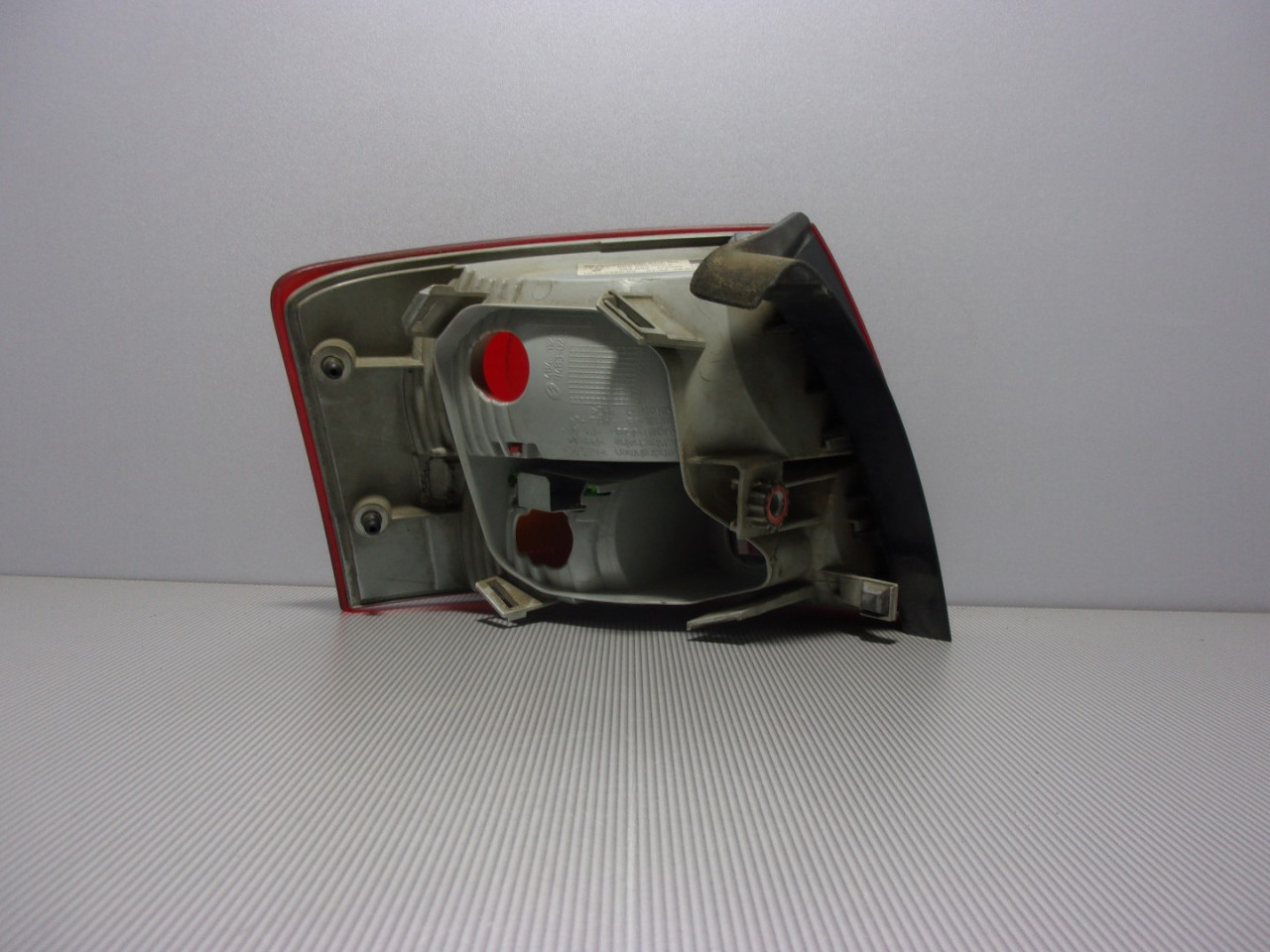 STOP SVJETLO AUDI A4 (B7) > 04-07 AD022016