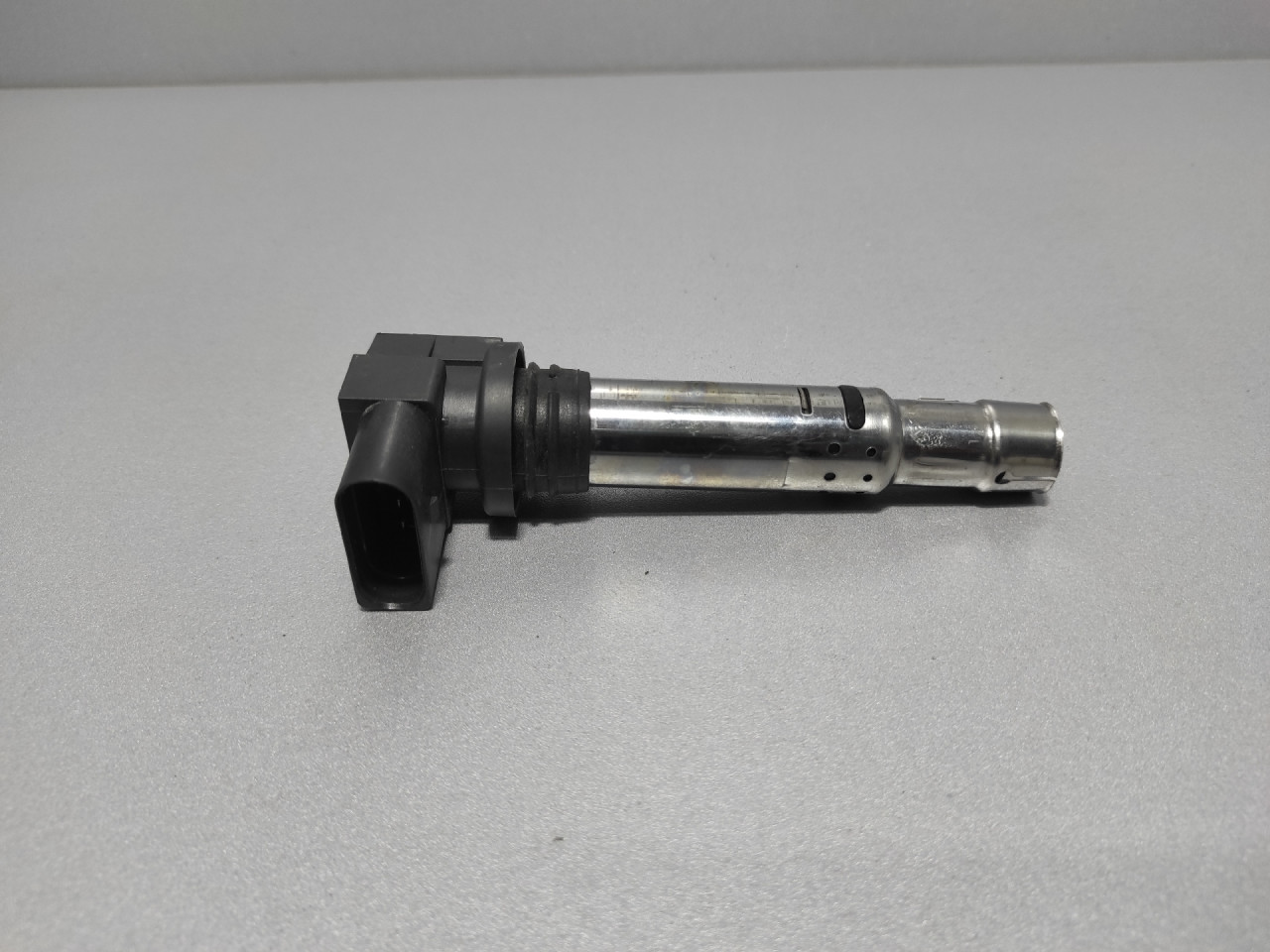 DIJELOVI BOMBINA VW PASSAT B6 > 05-10 036905715F