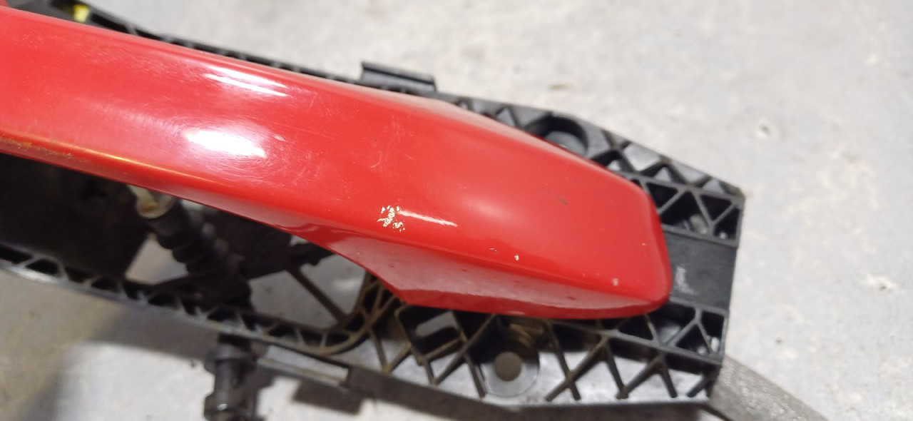 DIJELOVI RUCKA VRATA VW GOLF 7 > 12-16 5N0837885H