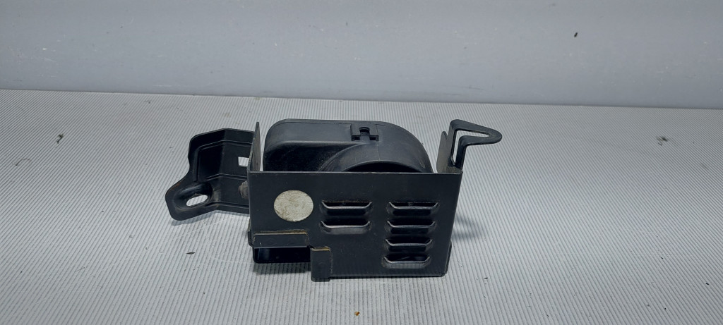 DIJELOVI ELEKTRONIKA ALARMA VOLVO S40/V50 > 04-07 8666502