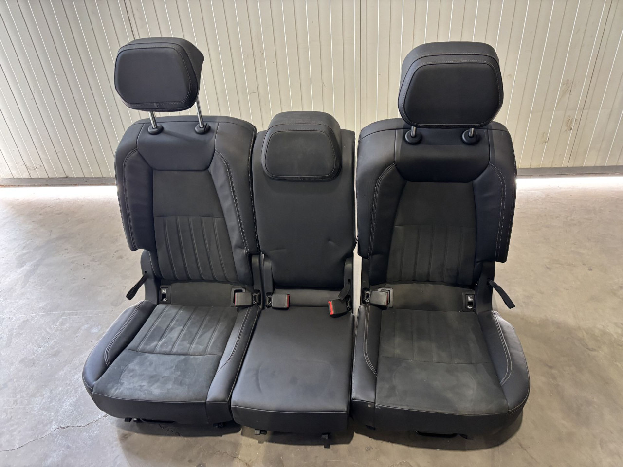 DIJELOVI SJEDISTA SKODA KAROQ > 17-