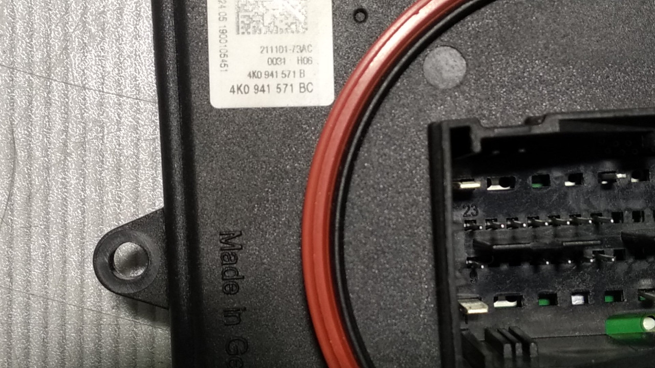 DIJELOVI BALAST FARA AUDI Q3 > 15-18 4K0941571BC
