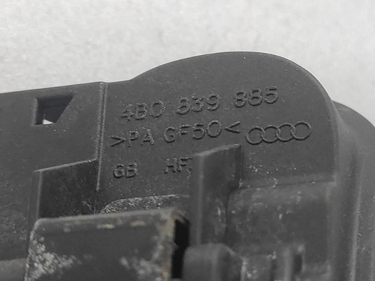 RUCKA VRATA AUDI A4 (B7) > 04-07 4B0839885