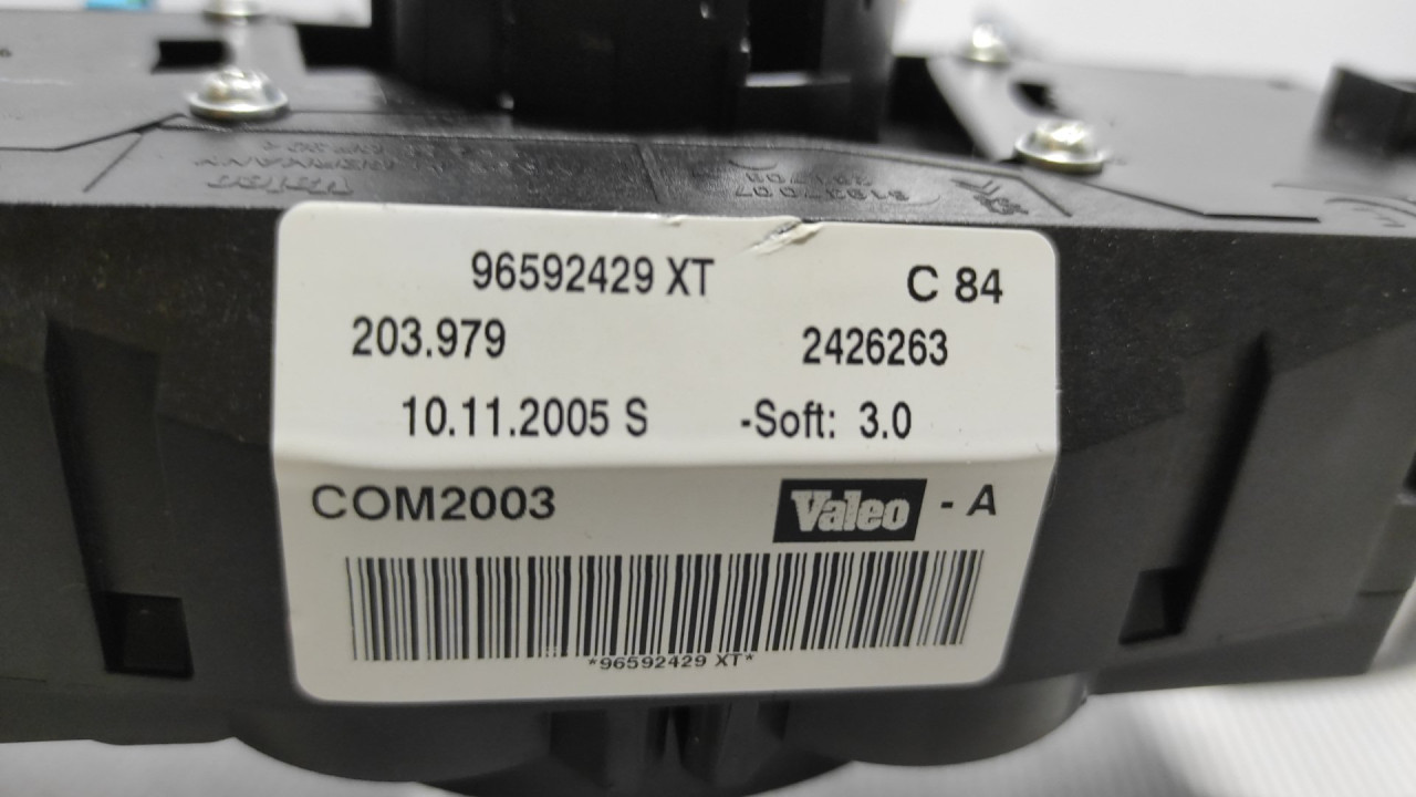 DIJELOVI RUCICE VOLANA PEUGEOT 407 > 04-07 96592429XT