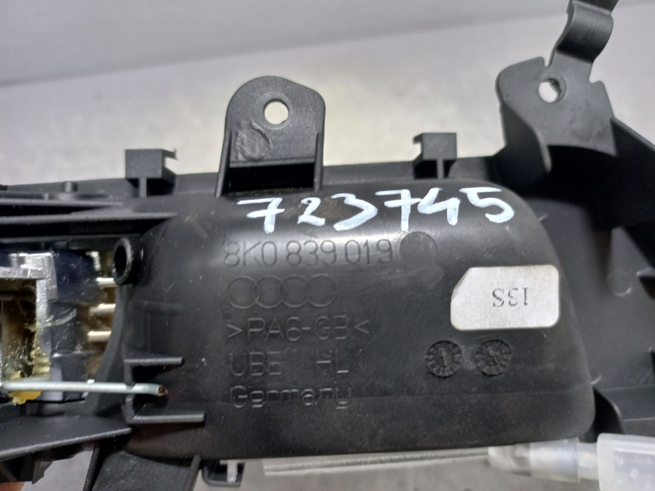 UNUTRASNJA RUCKA VRATA AUDI A4 (B8) > 07-11 8K0839019